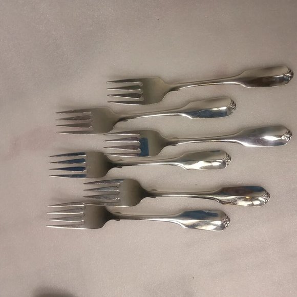Oneida Artesia Glossy Stainless Flatware - Picture 3 of 3
